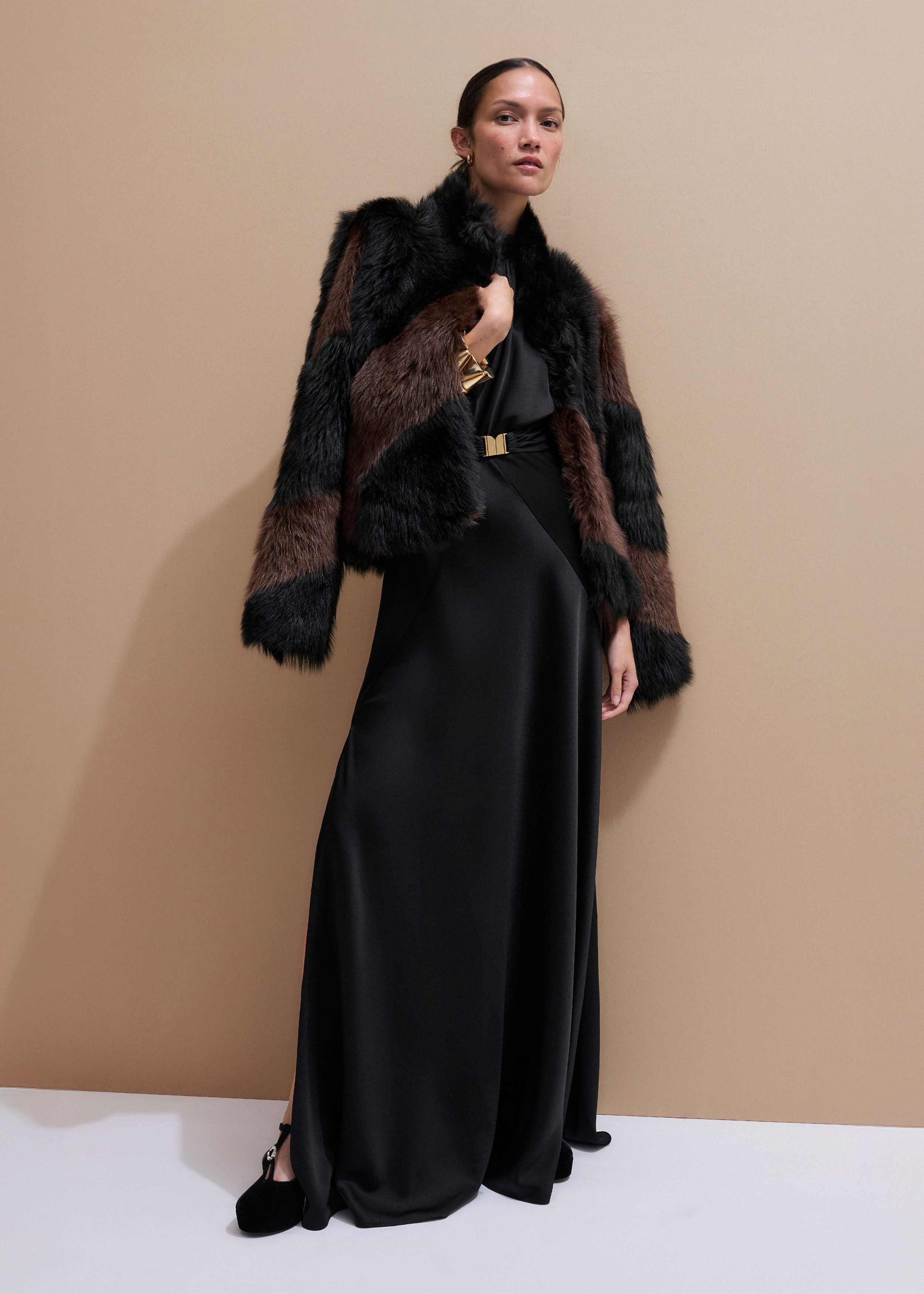 美品 エンフォルド 24AW TUCK DRAPE DRESS 38 New Arrivals @enfold_official STRING DRAPE-DRESS Color: BLK