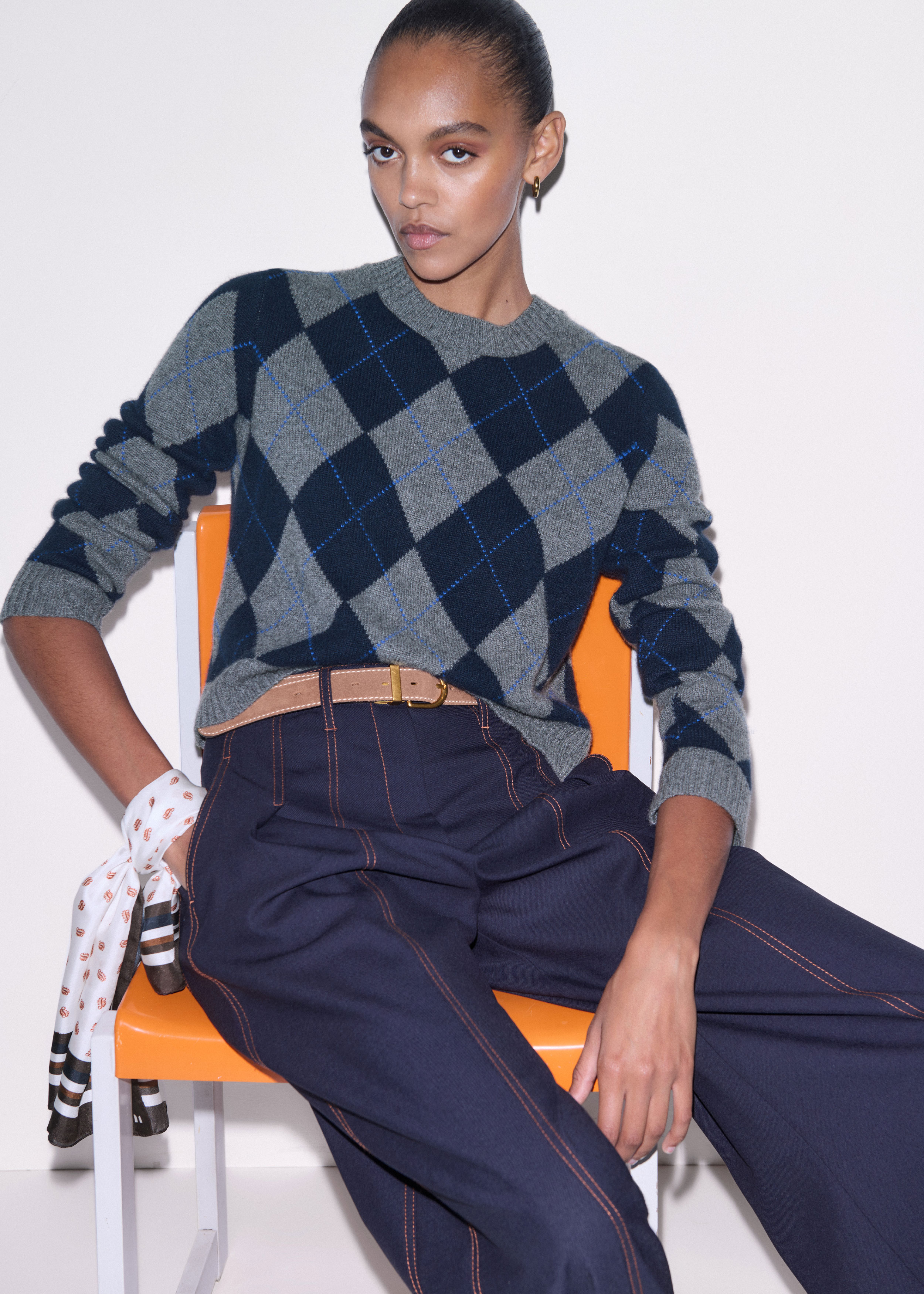 Women's Gray Cashmere Relaxed Argyle Sweater | ME+EM