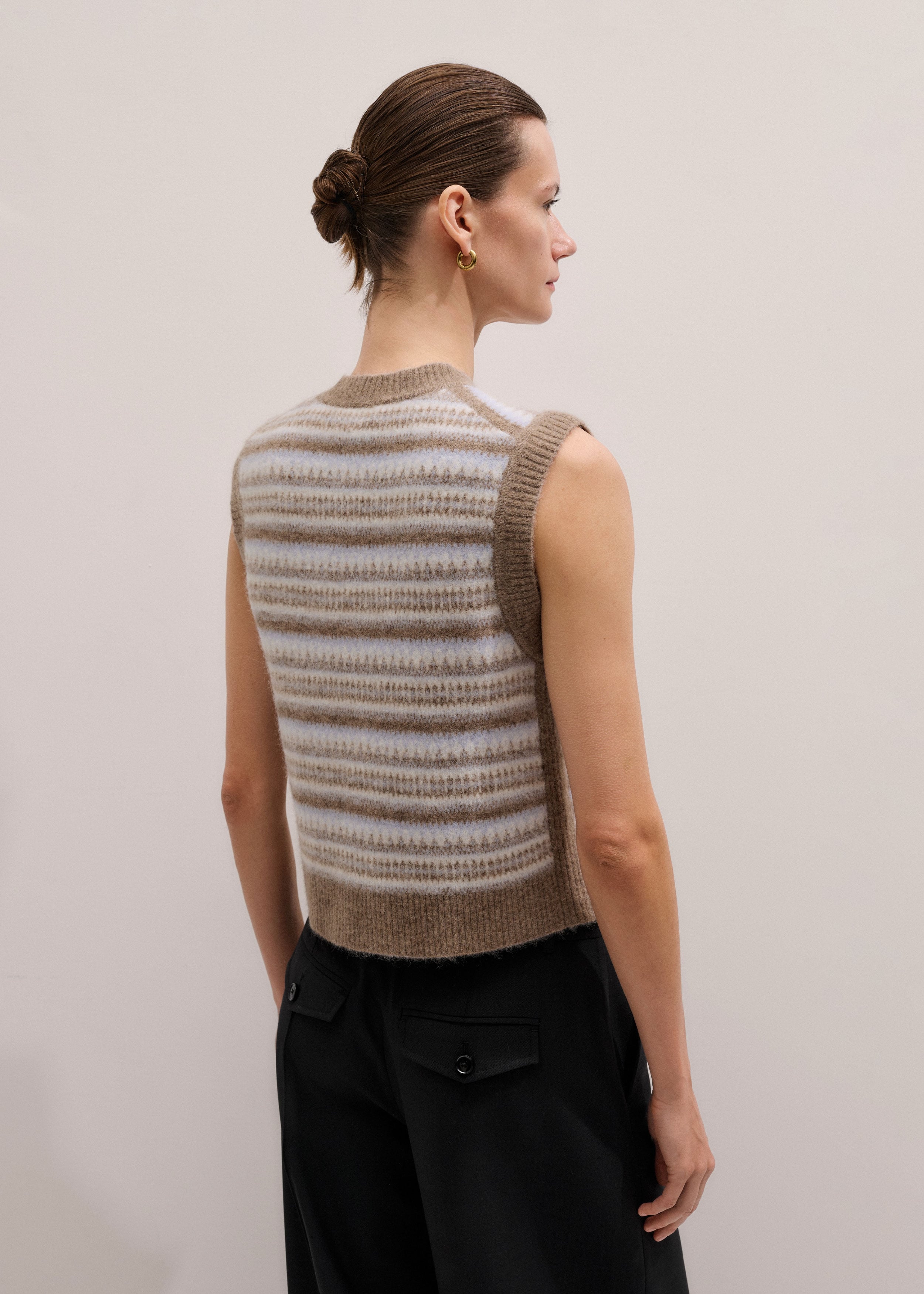 Women's Light Brown Fairisle Jacquard Button-Through Crop Vest | ME+EM
