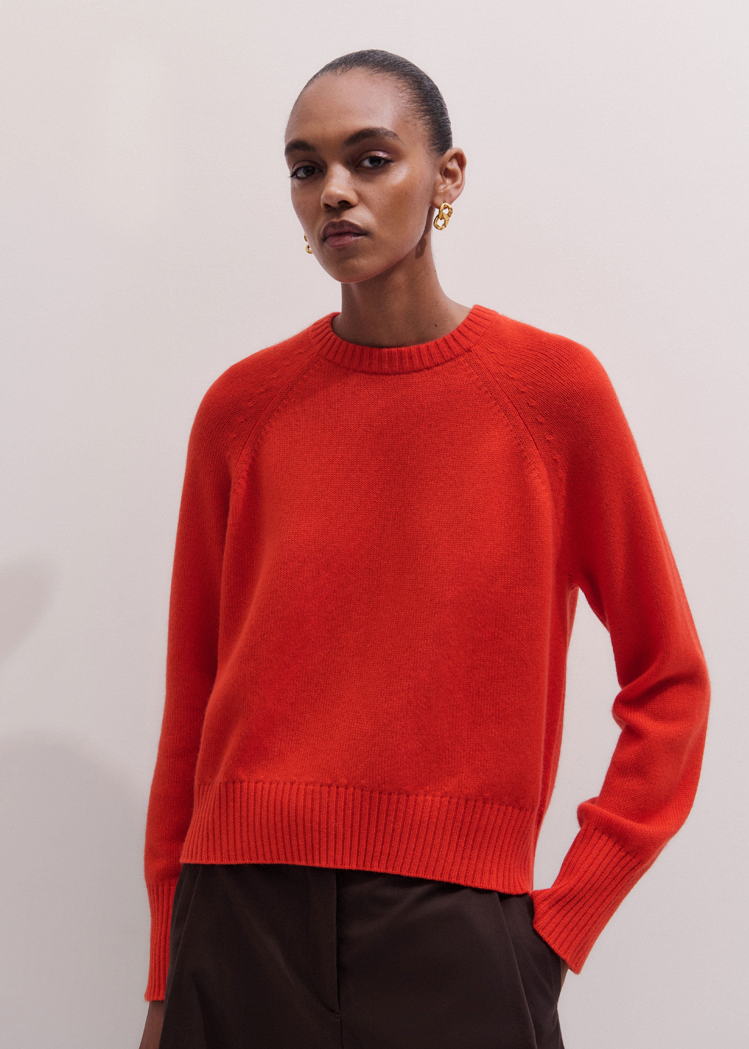 Women's Red Cashmere Curved Hem Raglan Sweater + Snood | ME+EM