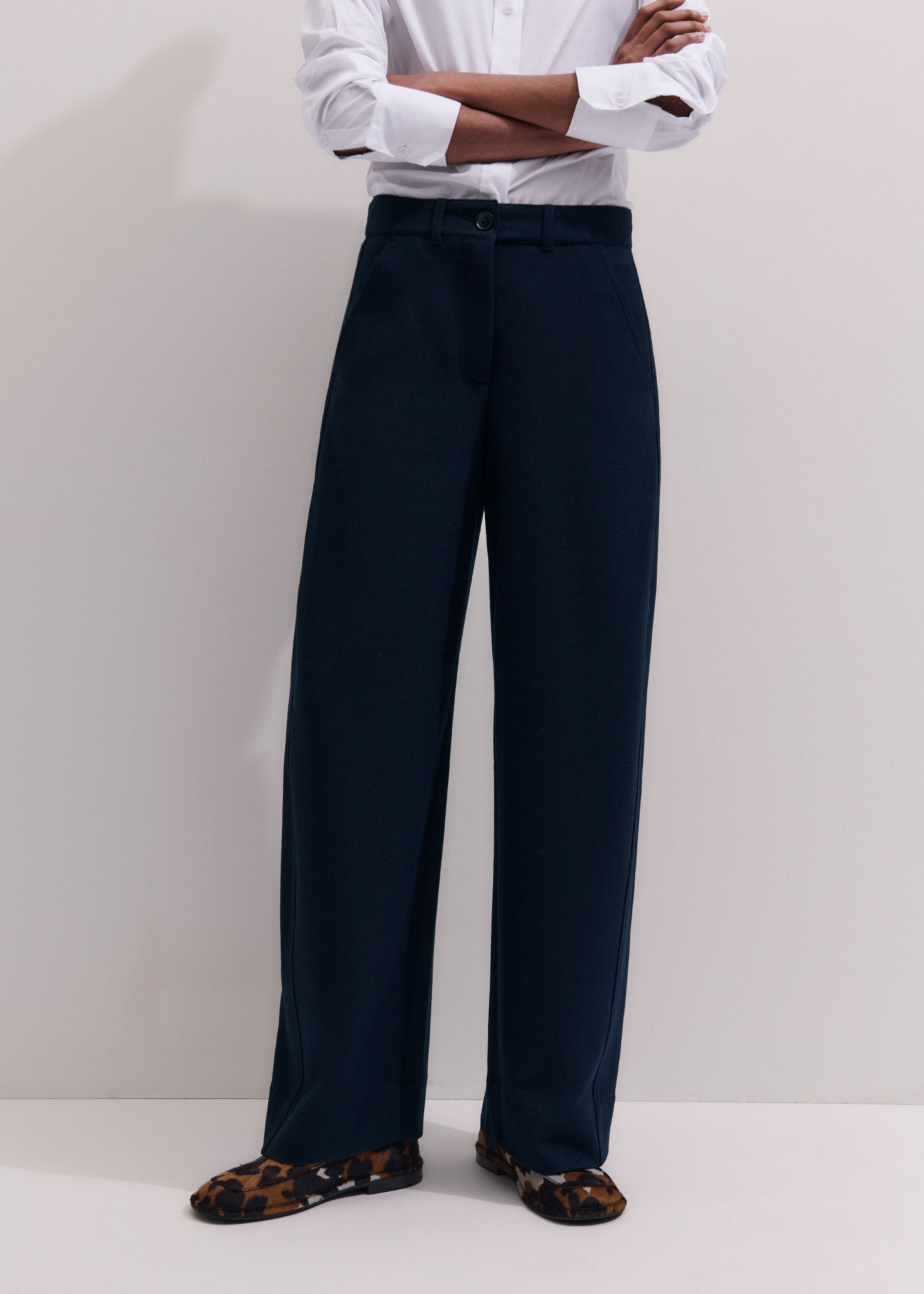Women's Navy Textured Extreme Tapered Pant | ME+EM