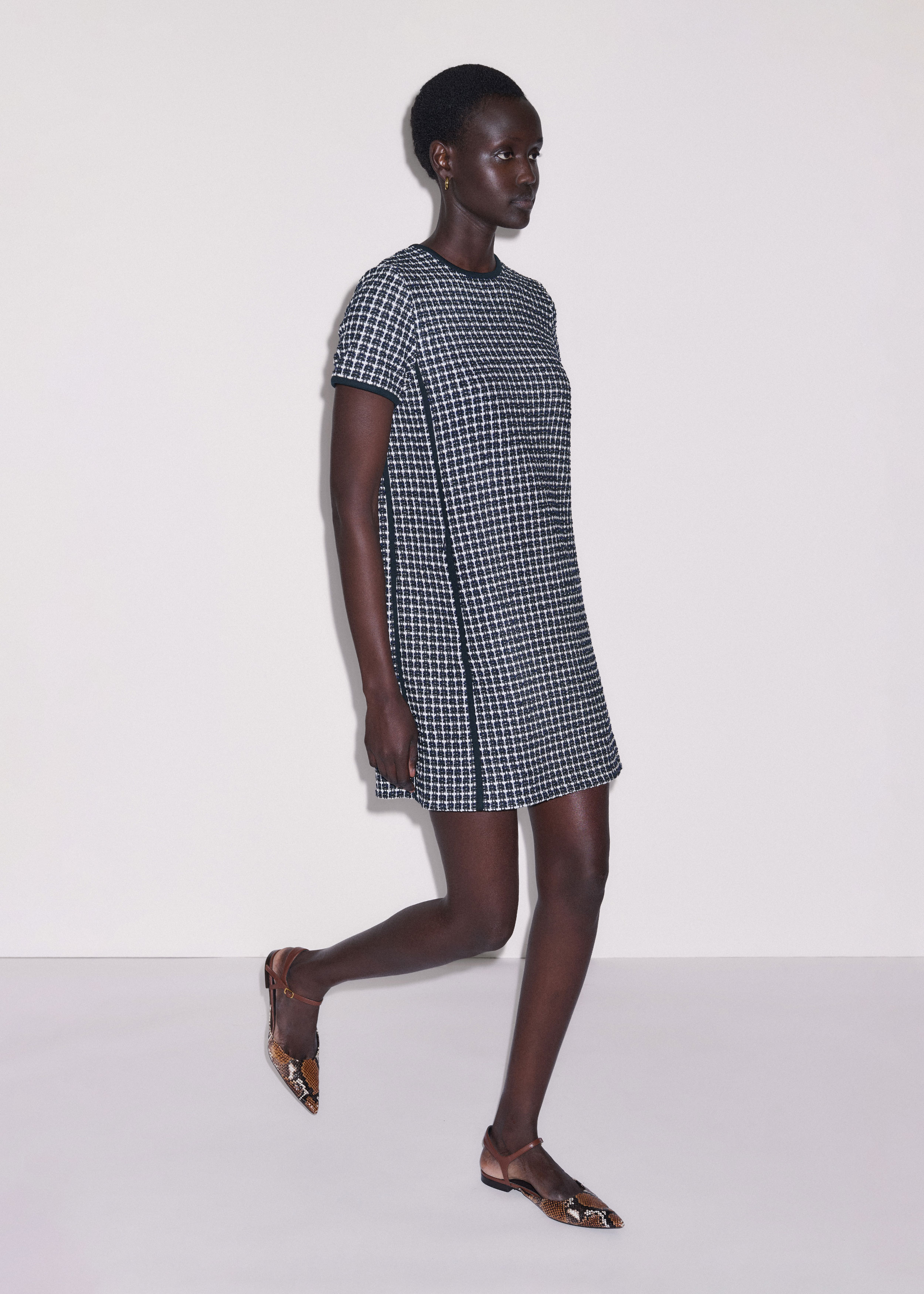 【サイズ3】POTTERY SHORT SLEEVE MINI DRESS Women's Navy Textured Short Sleeve Mini Dress | ME+EM