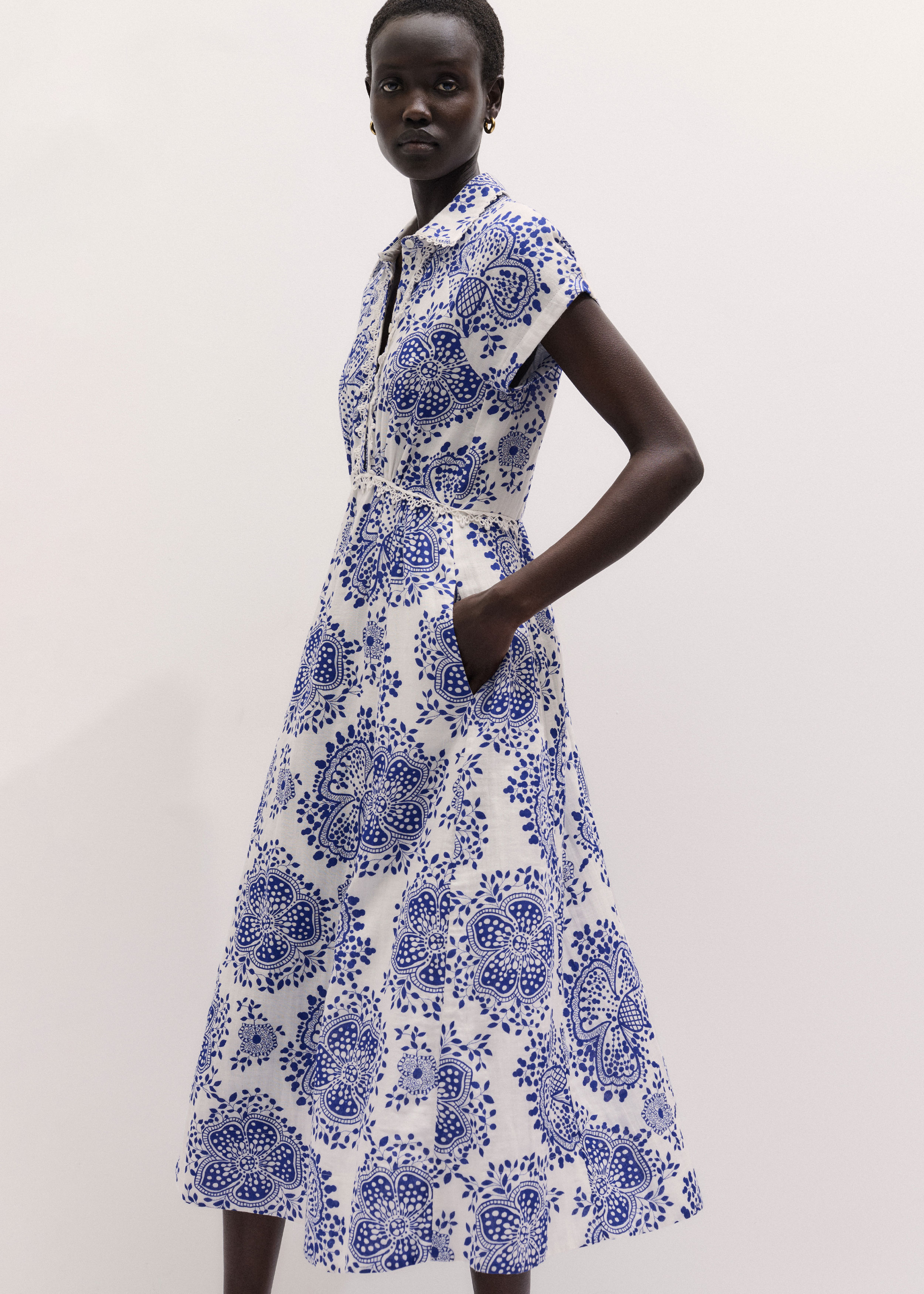 Women's White Cheesecloth Fit + Flare In-Full-Bloom Print Midi Dress | ME+EM