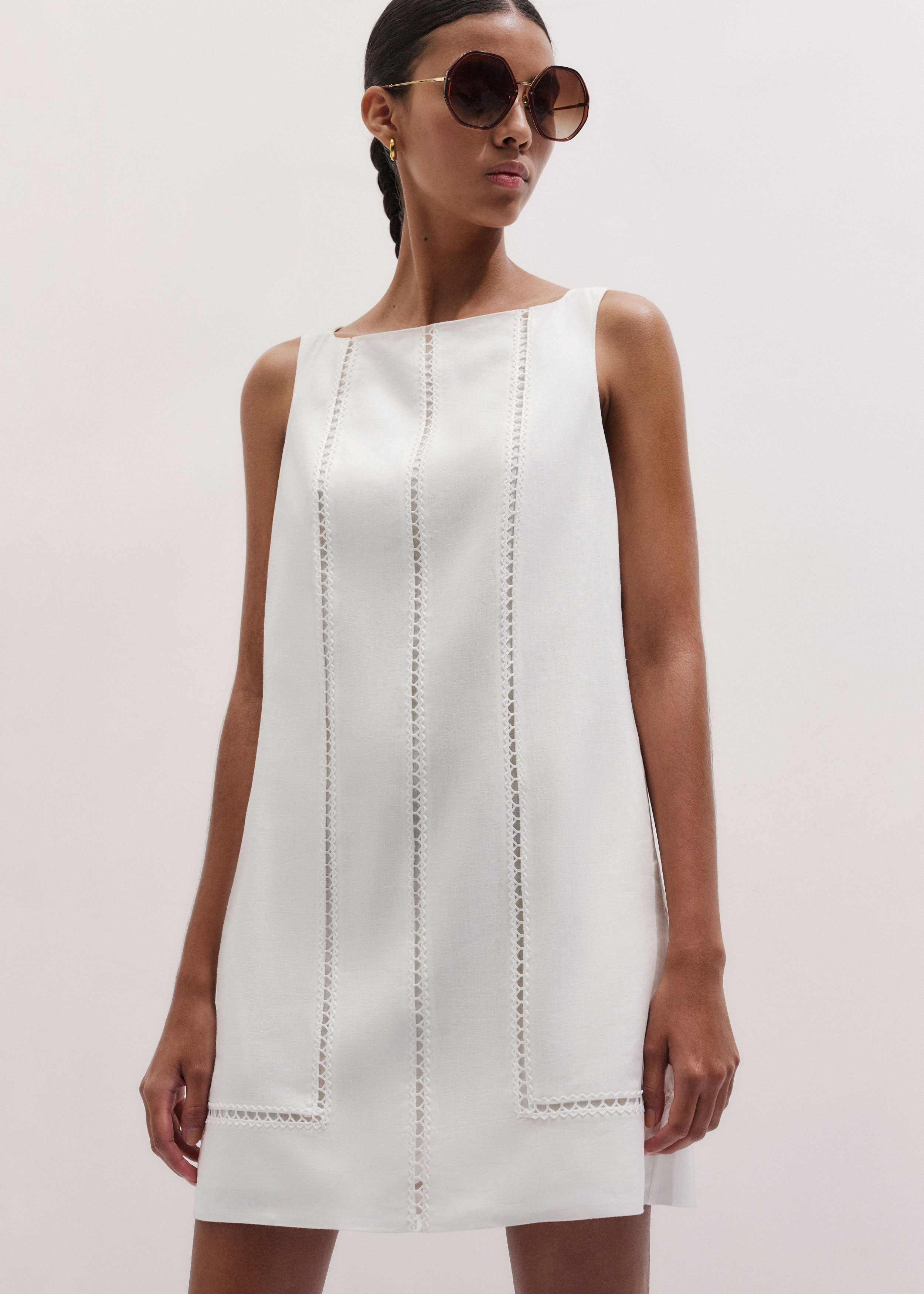 Women's White Crease-Less Linen Embroidered Midi Dress | ME+EM