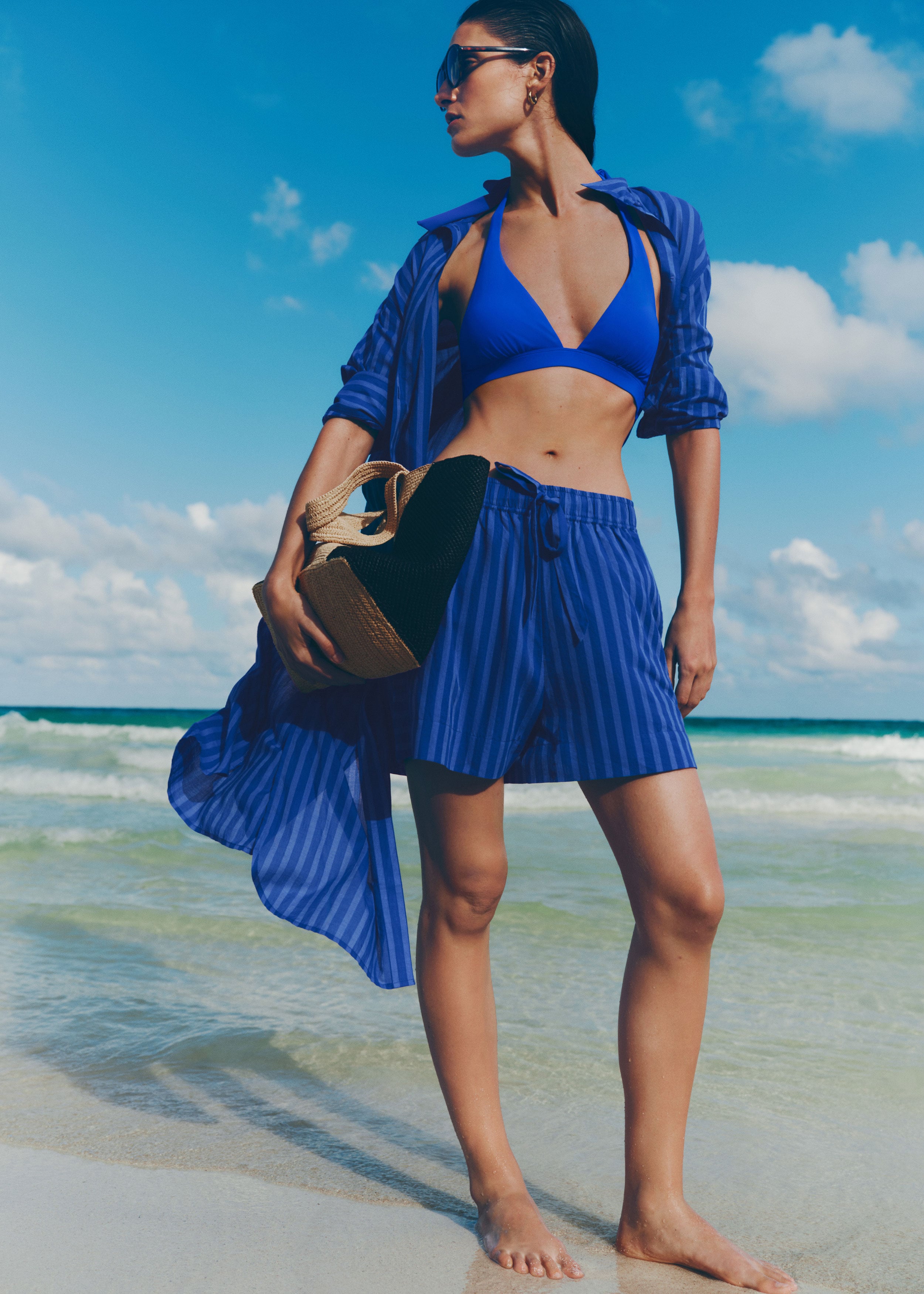me and em 2 way short beach dress ME+EM Cotton Stripe Intense Blue-sky Blue - Women's - Cotton Voile this dress skims the