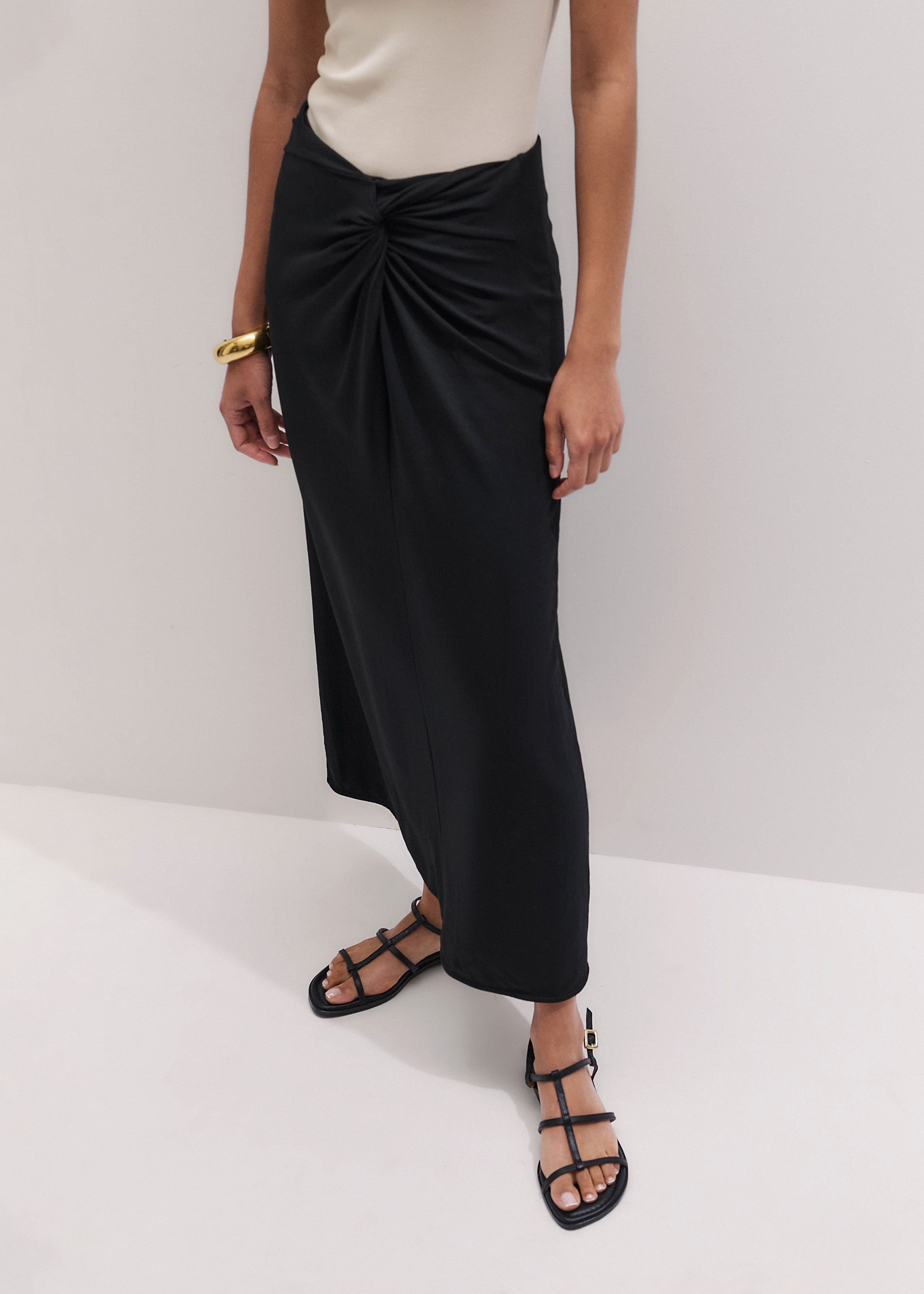Knot Detail Maxi Skirt