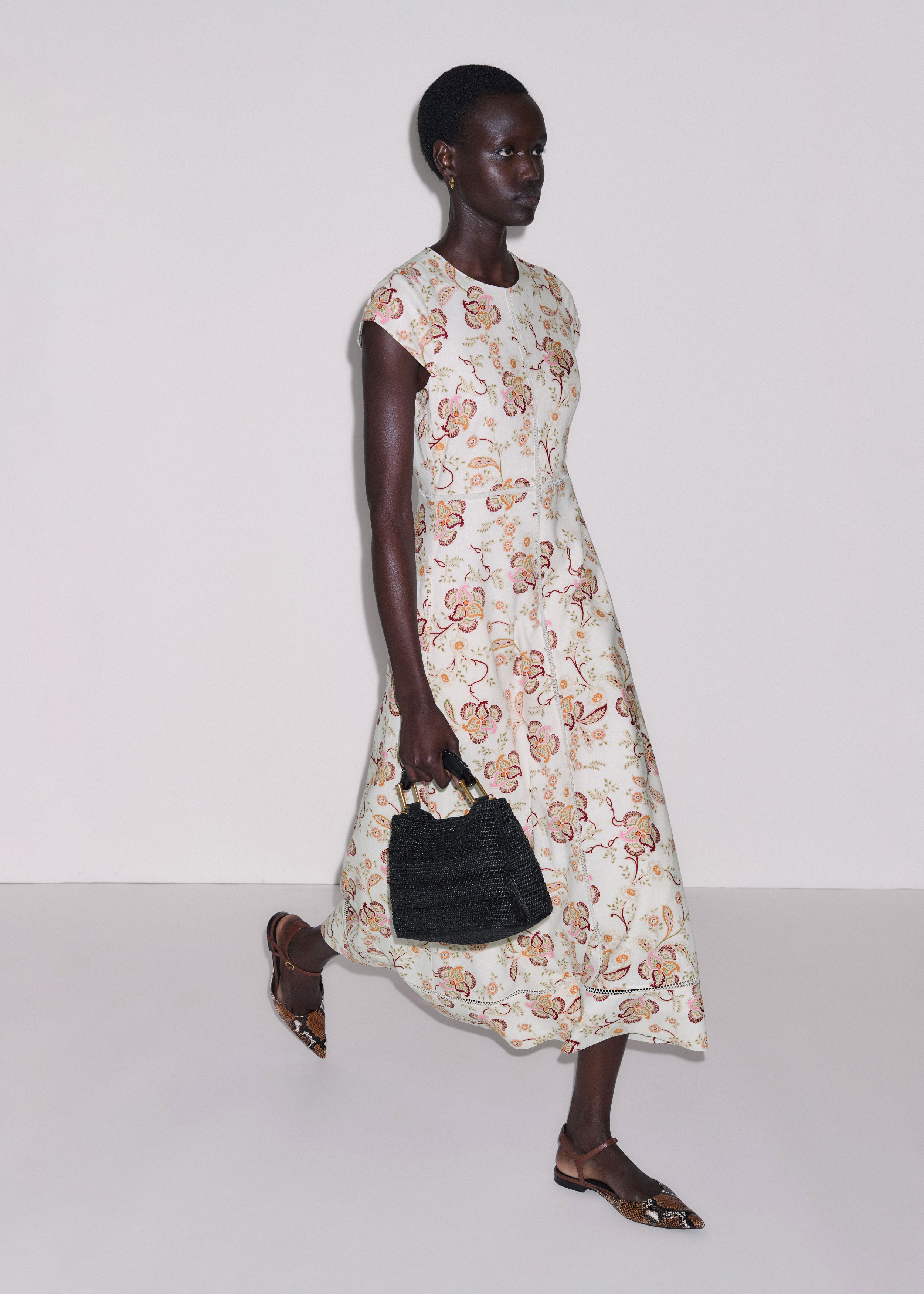 dress me fashion The Change Me Dress Black / 8 main image 1
