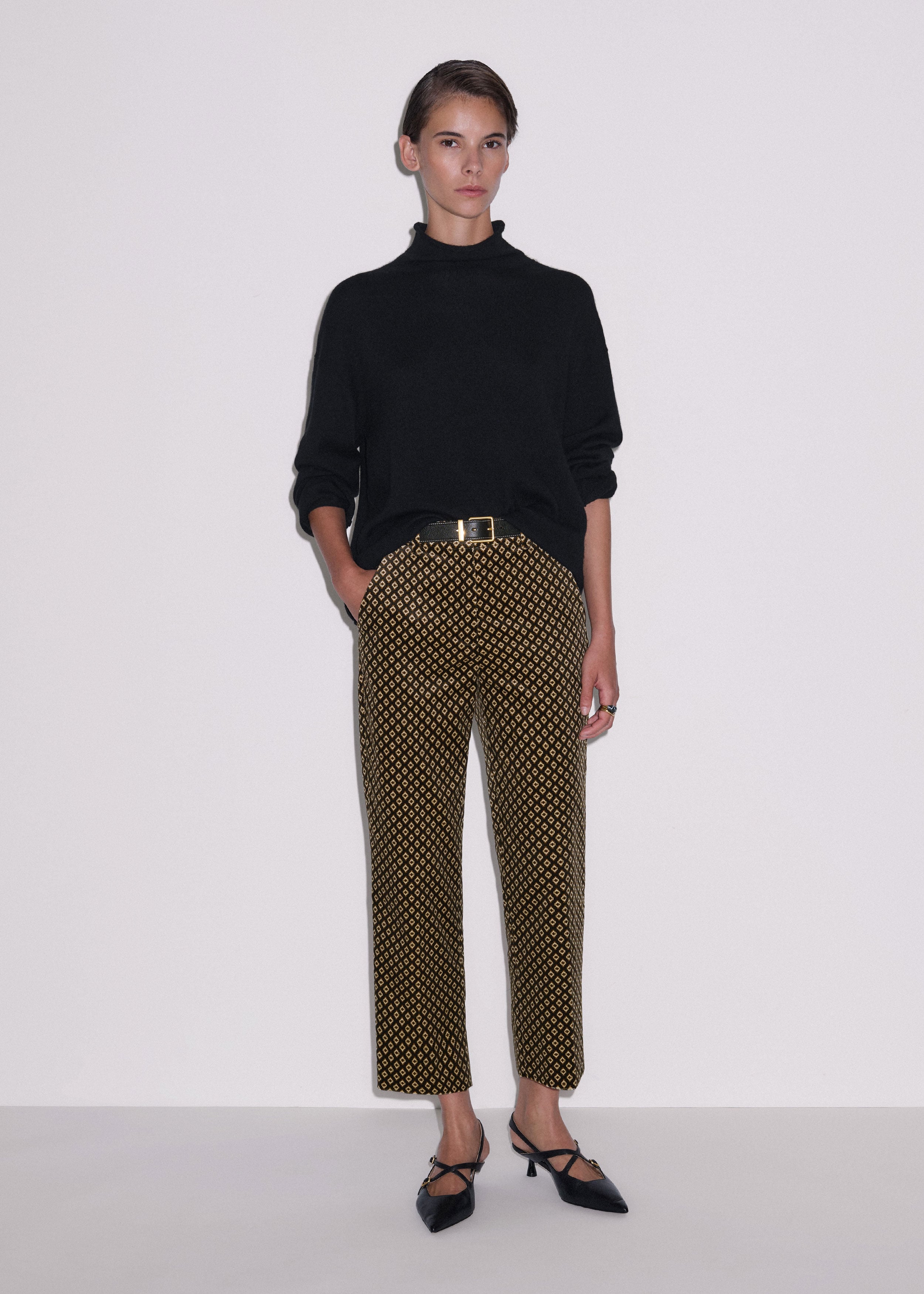 Slim Crop Pant